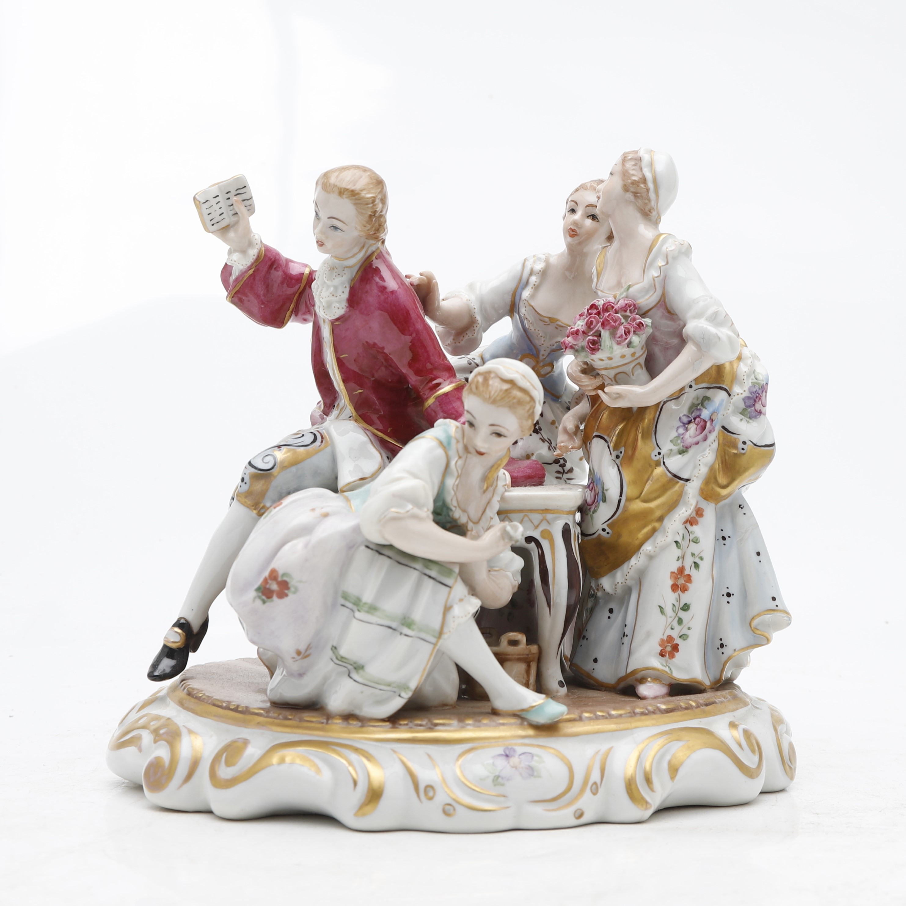 Группа фарфор. Meissen фарфоровые группы. Meissen Figure Group: a Family playing Cards. Мейсен Дэвид. Графенталь 1850 музыканты.