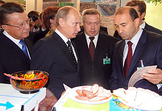 В Октябрьский район в пятницу приехал Путин